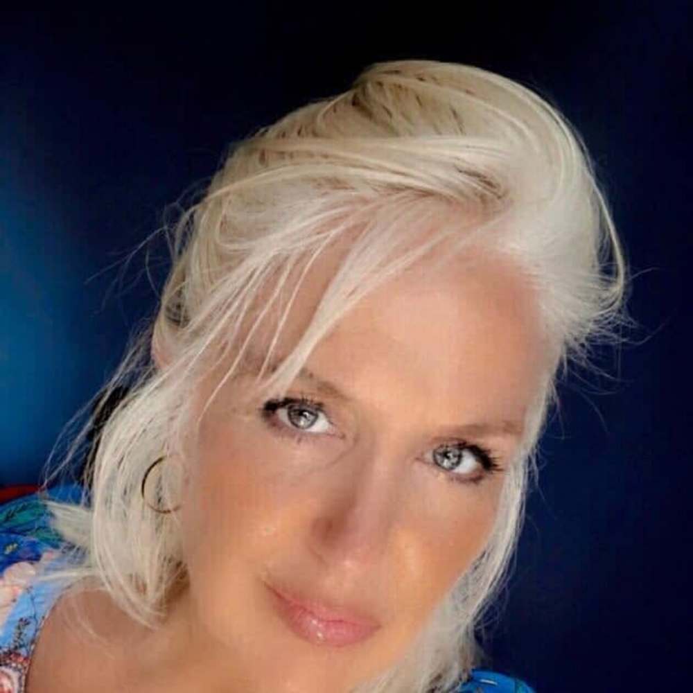 Meet your Posher, Jenn